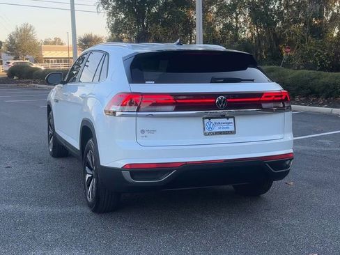 New 2026 Volkswagen Atlas Cross Sport SE image 7