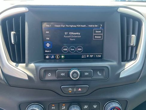 Used 2023 GMC Terrain SLE w/ Driver Convenience Package FWD image 27