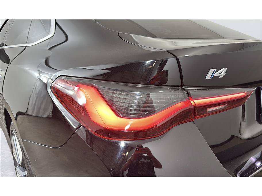 Used 2023 BMW i4 eDrive40 RWD image 35