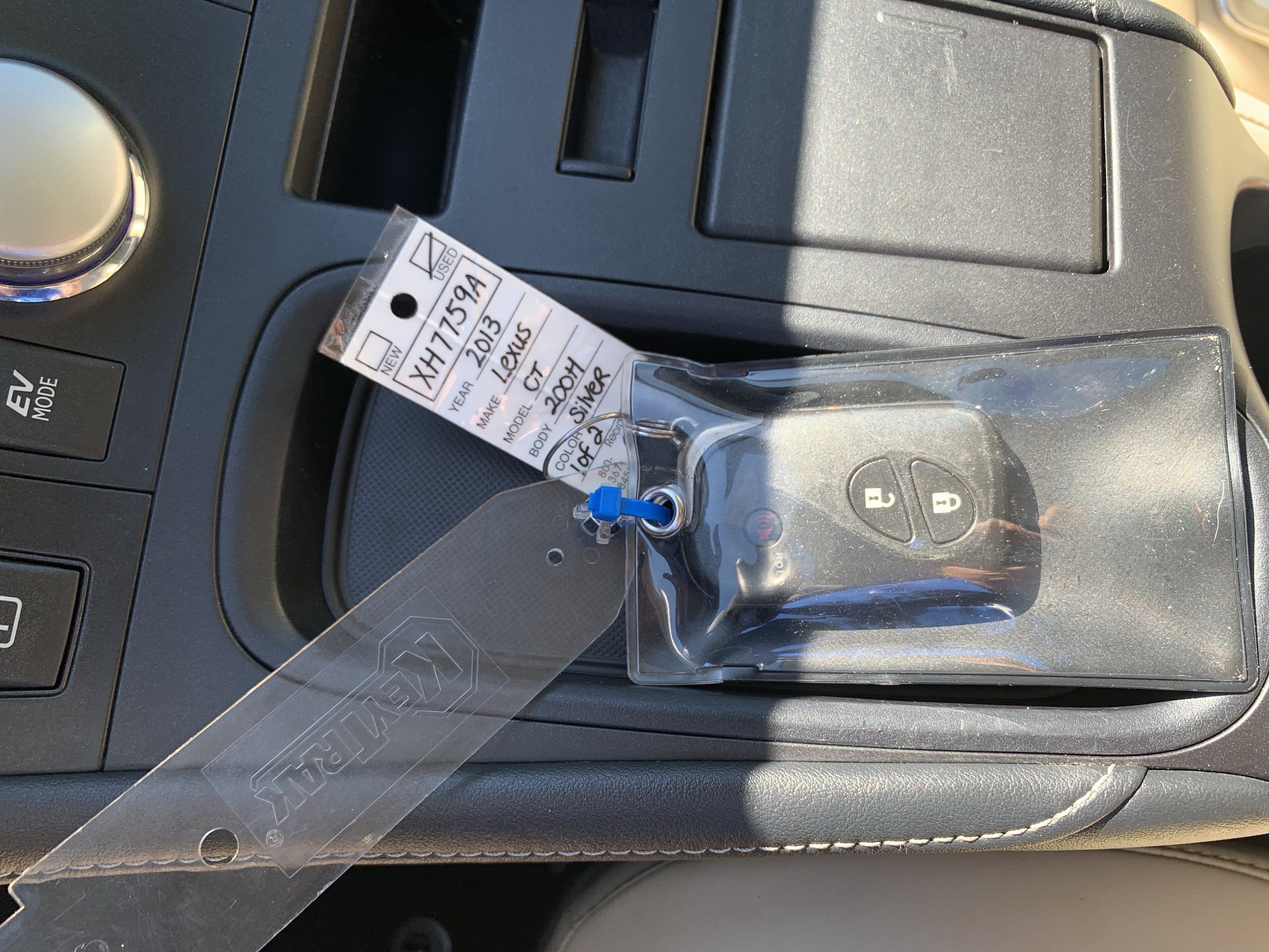 Used 2013 Lexus CT 200h FWD image 37