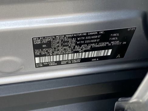 Certified 2025 Toyota RAV4 LE FWD image 37