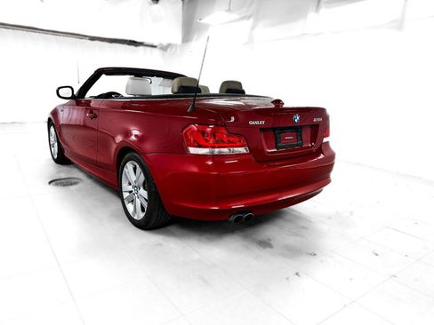 Used 2012 BMW 128i Convertible image 4
