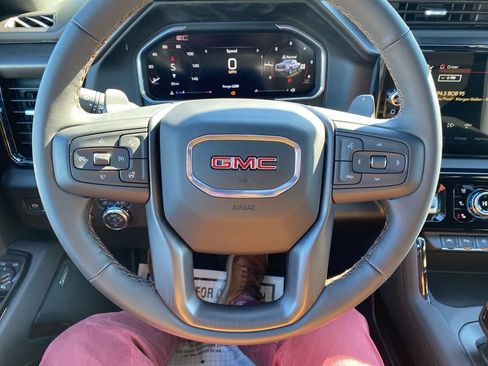 Used 2026 GMC Sierra 1500 AT4 w/ AT4 Premium Package AWD/4WD image 17