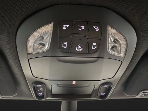 New 2026 Chrysler Pacifica Select w/ S Appearance Package image 24