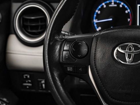 Used 2018 Toyota RAV4 XLE w/ Plus Extra Value Package image 18