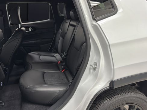 New 2026 Jeep Compass Latitude AWD/4WD image 22