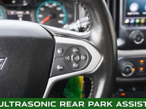 Used 2022 Chevrolet Colorado LT w/ Fleet Safety Package image 21