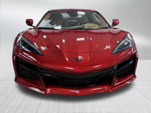Used 2025 Chevrolet Corvette Z06 RWD image 3