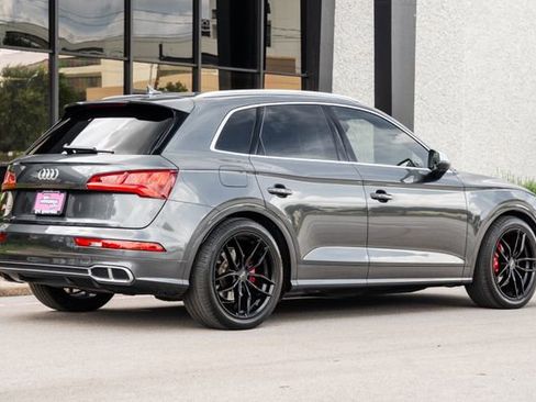 Used 2018 Audi SQ5 Prestige AWD/4WD image 38