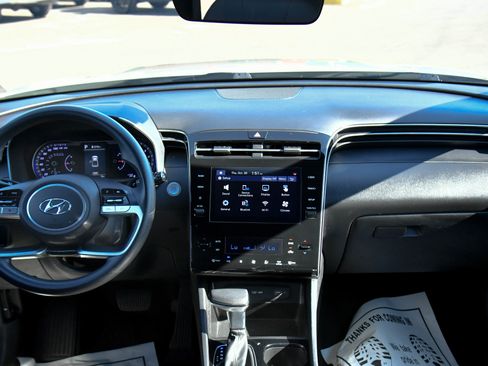 Used 2024 Hyundai Santa Cruz SEL image 36