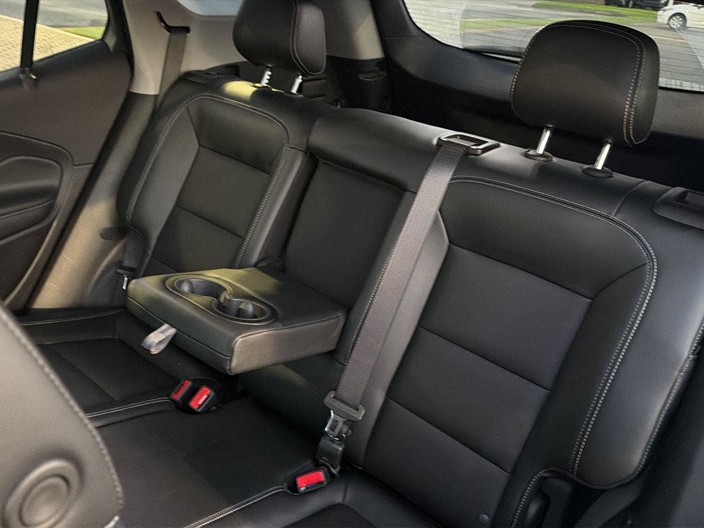 Used 2023 GMC Terrain SLT FWD image 31