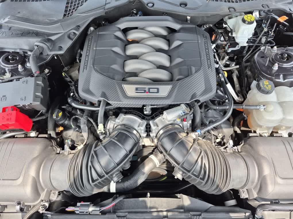 Used 2024 Ford Mustang GT RWD image 17
