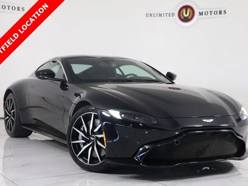 Used 2019 Aston Martin V8 Vantage Coupe image 1