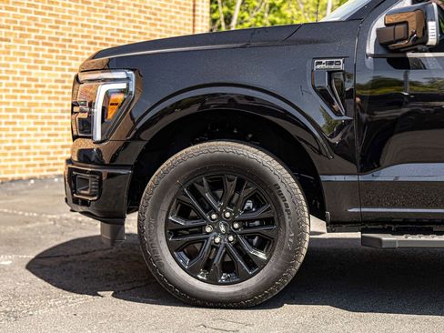 Used 2026 Ford F150 Lariat AWD/4WD image 8