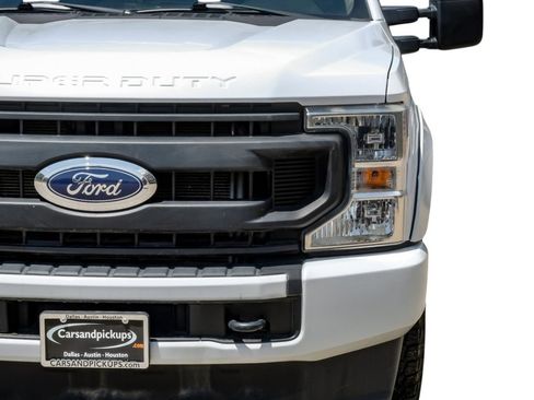 Used 2021 Ford F250 XL w/ Power Equipment Group AWD/4WD image 38