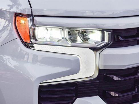 Used 2024 Chevrolet Silverado 1500 RST image 7