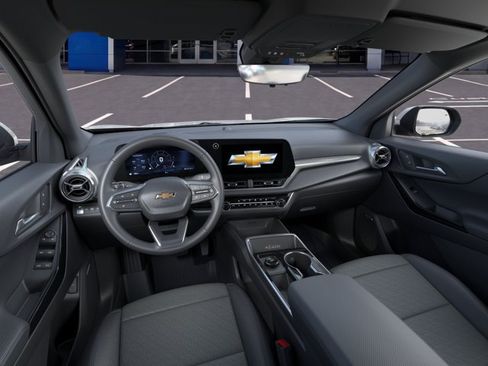New 2026 Chevrolet Equinox LT w/ Convenience Package II AWD/4WD image 15