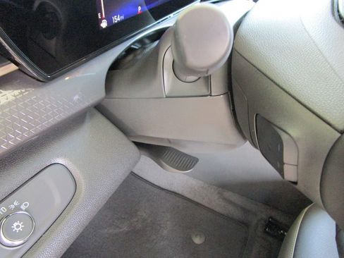 New 2026 Chevrolet Trax ACTIV w/ Driver Confidence Package FWD image 25