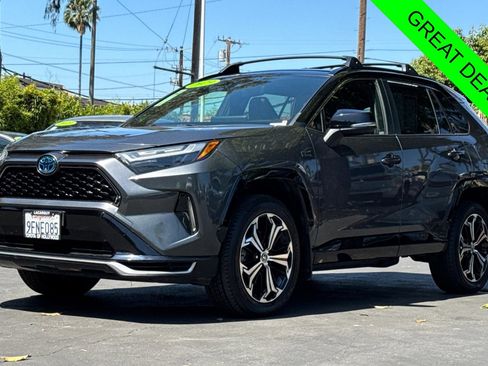 Certified 2023 Toyota RAV4 XSE w/ Weather Package AWD/4WD image 8