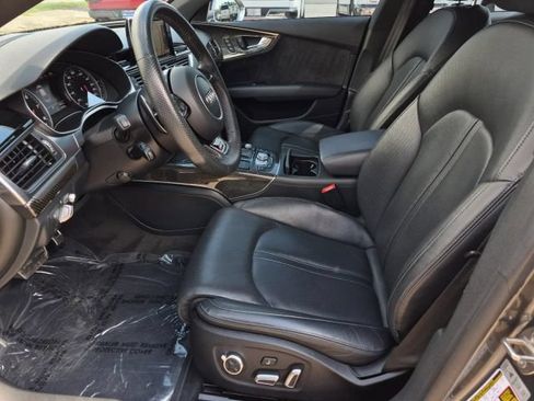 Used 2017 Audi RS 7 Prestige AWD/4WD image 8
