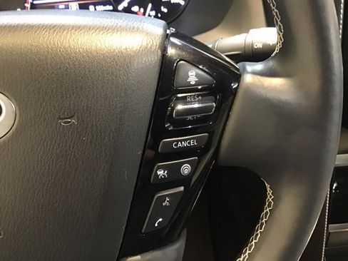 Used 2022 INFINITI QX80 Premium Select w/ All-Season Package image 18