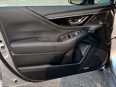 Used 2025 Subaru Legacy Limited image 18