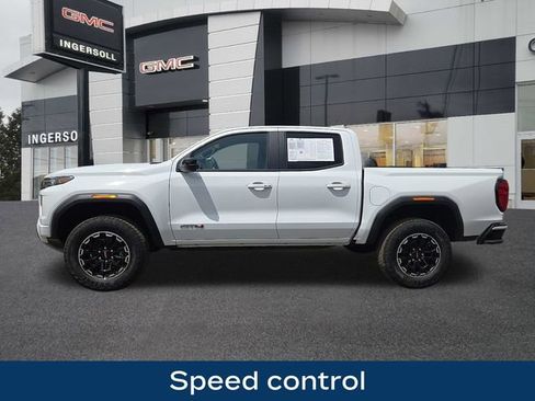 Used 2026 GMC Canyon AT4 AWD/4WD image 24
