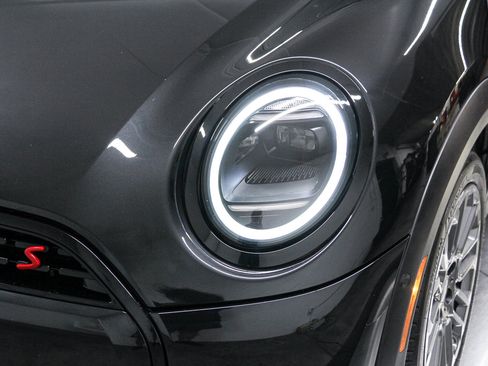 Used 2026 MINI Cooper S FWD image 10