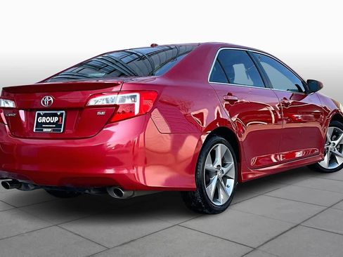 Used 2012 Toyota Camry SE image 12