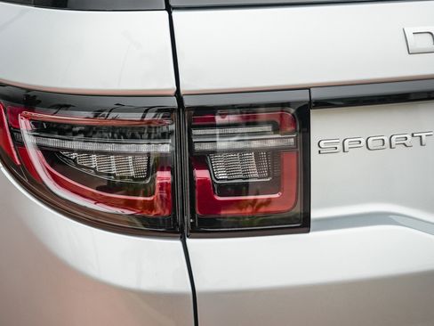 Certified 2025 Land Rover Discovery Sport S AWD/4WD image 9