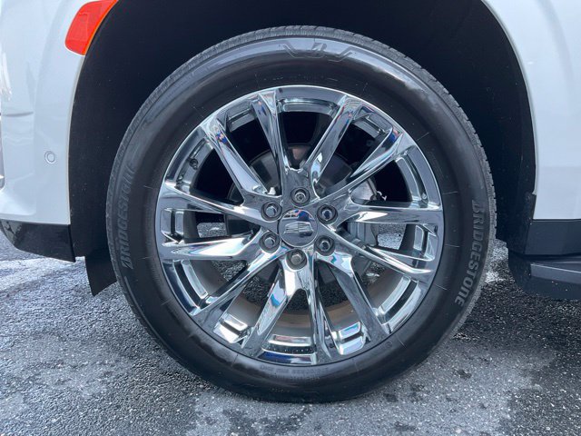 Used 2021 Cadillac Escalade ESV Premium Luxury w/ LPO, Radiant Package AWD/4WD image 37