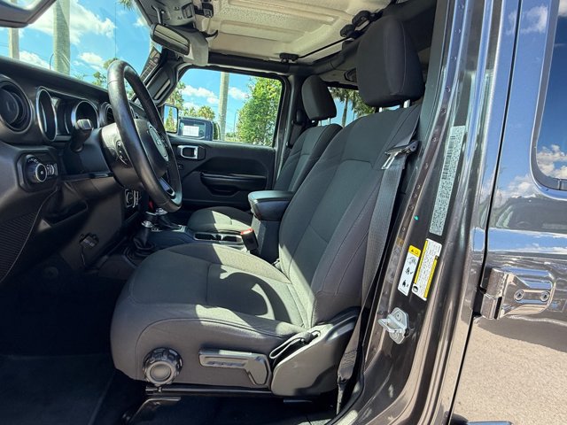 Used 2019 Jeep Wrangler Unlimited Sport S AWD/4WD image 15