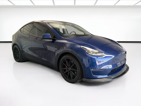 Used 2021 Tesla Model Y Performance AWD/4WD image 3