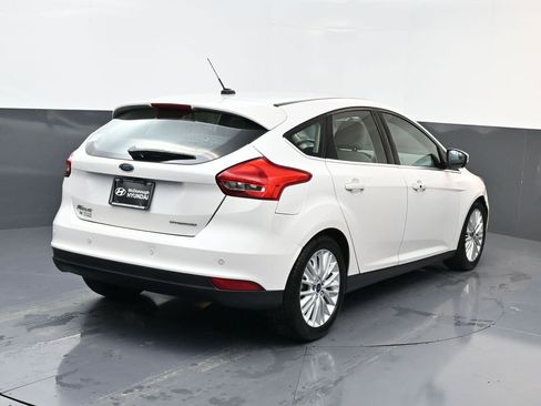 Used 2018 Ford Focus Titanium image 6