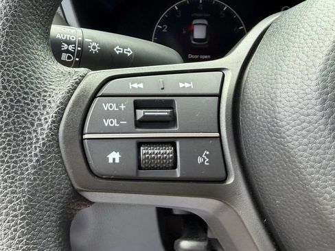Used 2026 Honda HR-V LX image 22