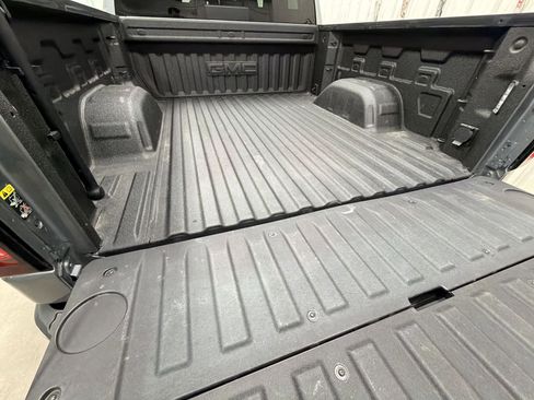 Used 2021 GMC Sierra 1500 SLT w/ SLT Premium Plus Package image 25