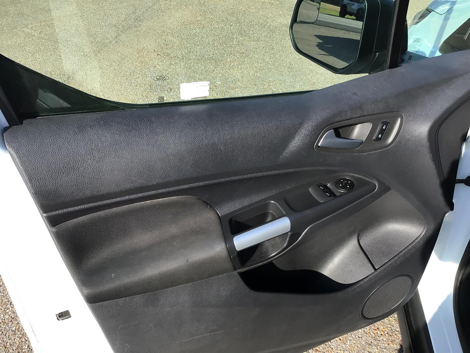 Used 2016 Ford Transit Connect XLT FWD image 17