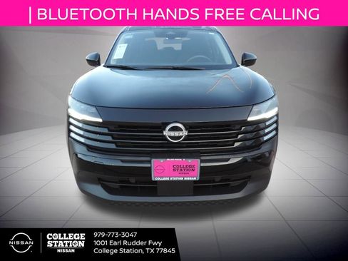 Used 2025 Nissan Kicks SV image 10