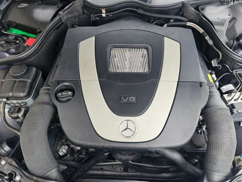 Used 2009 Mercedes-Benz CLK 350 Coupe w/ Premium I Pkg image 16