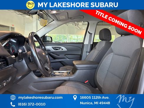 Used 2018 Chevrolet Traverse LT w/ LPO, Floor Liner Package AWD/4WD image 10