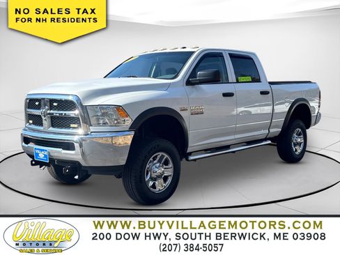 Used 2016 RAM 2500 Tradesman w/ Chrome Appearance Group image 2