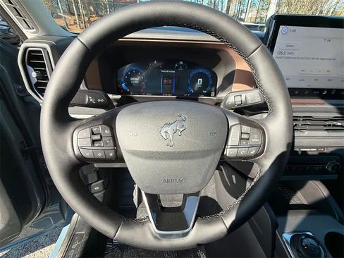 New 2025 Ford Bronco Sport Outer Banks w/ Outer Banks Tech Package+ image 21