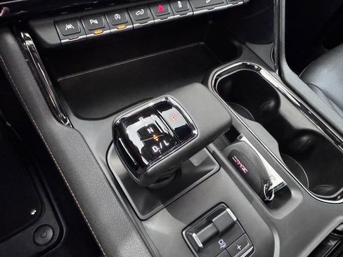 Certified 2024 GMC Sierra 1500 AT4 w/ Technology Package image 24