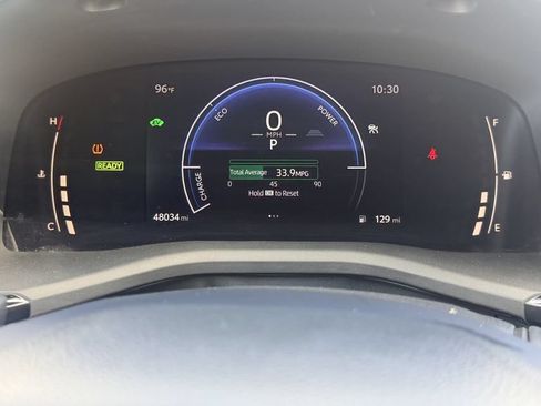 Used 2025 Toyota Camry SE w/ Convenience Package FWD image 19