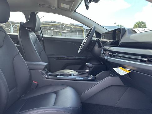 New 2026 Kia K4 GT-Line Turbo FWD image 24