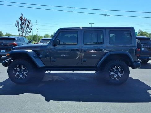 Used 2018 Jeep Wrangler Unlimited Rubicon AWD/4WD image 4