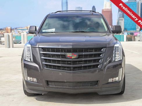 Used 2018 Cadillac Escalade Premium Luxury AWD/4WD image 2