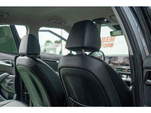 Used 2024 Kia Seltos EX FWD image 39