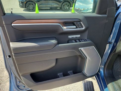 New 2026 GMC Sierra 1500 Denali image 7