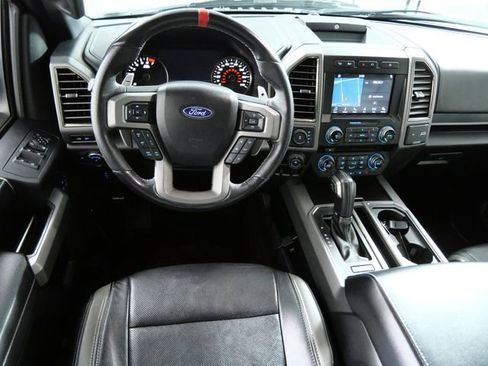 Certified 2018 Ford F150 Raptor w/ Equipment Group 802A Luxury image 4